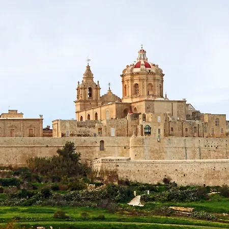 Stylish Seaview In A Prime Location Appartamento *