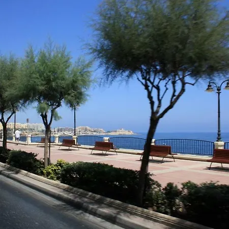 Stylish Seaview In A Prime Location