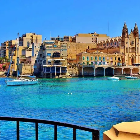 Stylish Seaview In A Prime Location Apartamento