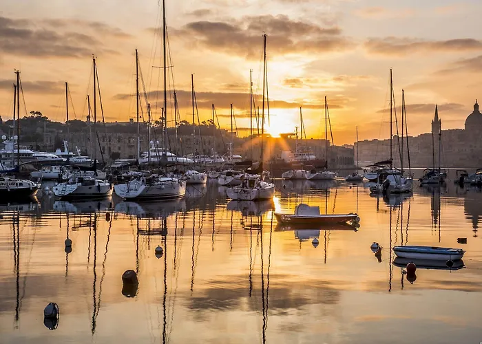 Apartament Stylish Seaview In A Prime Location