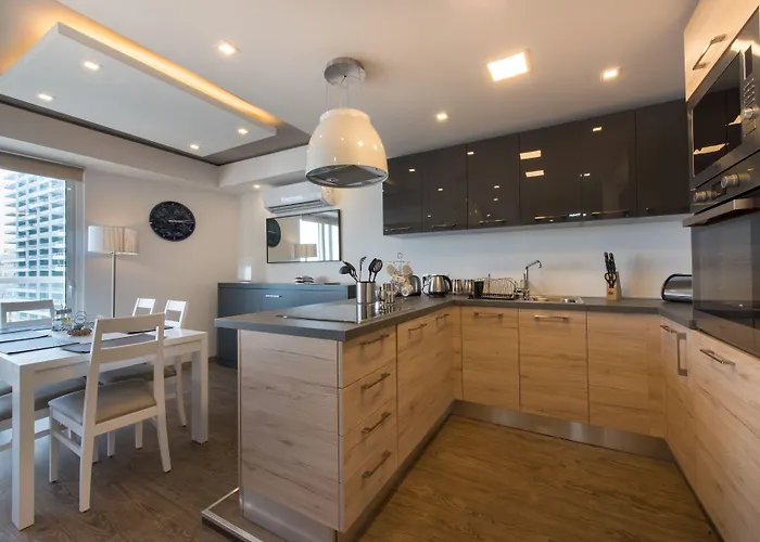 Apartament Stylish Seaview In A Prime Location *