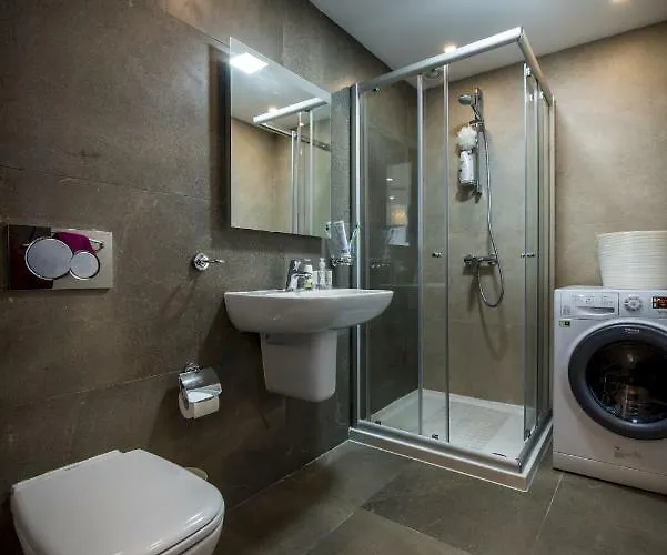 Stylish Seaview In A Prime Location Apartament Sliema