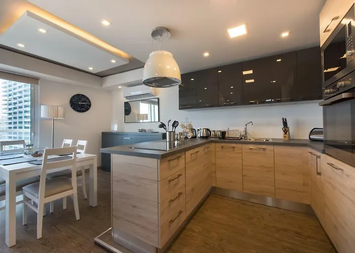 Stylish Seaview In A Prime Location * Sliema